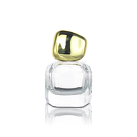 Vente en gros de flacons de parfum vides en verre 30ml 50ml 100ml, ronds, de luxe, couleur personnalisée et estampage à chaud, vaporisateur à pompe, boîte avec bouchon en bois personnalisé