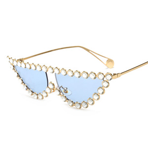 Occhiali da Sole Quadrati Blu Stile Cat Eye 2025, Montatura in Metallo, Occhiali in Acetato Blu dal Design Originale - Product Image 2