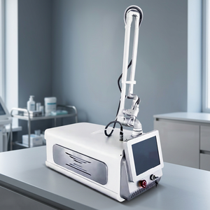 Appareil de beauté au laser CO2 fractionné 60W 10600nm pour clinique dermatologique et centre d'esthétique médicale - Product Image 1