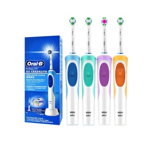 Spazzolino Elettrico <span class=keywords><strong>Oral</strong></span>-<span class=keywords><strong>B</strong></span> D12 con Setole Morbide per Adulti, Ricarica a Induzione, Rotante, Sbiancante, con Timer, Impermeabile IPX7 - Product Image 5