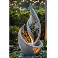 Statue décorative de jardin de 160 cm, faite à la main, durable, moderne, luxueuse, extérieure, haute, en fibre de verre, en forme de feu, design Art Déco, écologique