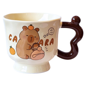 Tasse en céramique Kapibala, design ours de dessin animé, avec poignée et cuillère, pour le bureau ou la maison, collection Printemps 2025 - Product Image 1