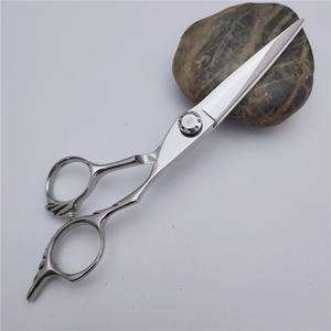 กรรไกรตัดผม 6.0 นิ้ว กรรไกรซอยผม สแตนเลส 440C 28 ซี่ฟัน เครื่องมือช่างตัดผมมืออาชีพสำหรับตัดผม - Product Image 4