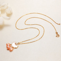 Collier de perles d'eau douce HECATE, perles baroques roses, pendentif trèfle en nacre, chaîne à maillons en laiton plaqué or 18 carats, bijoux cadeau