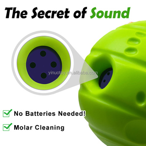 Pelota de Juguete para Mascotas Yinuo, Suave, con Estampado de Huella Verde, Resistente a Mordeduras, Irrompible, Divertida, Interactiva para Perros - Product Image 5