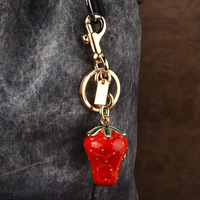 Pendentifs porte-clés et breloques de sac en émail, tendance, vintage, plaqués or, en résine, motifs champignon, cerise, poire, fraise, pomme, fruit, beignet