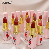 Collection de 12 rouges à lèvres mats vegan, waterproof, longue tenue, fini velours parfumé au lait, format voyage, maquillage pour les lèvres