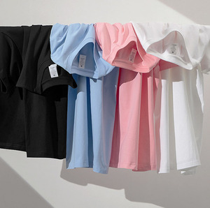 เสื้อยืดสตรีทแวร์สำหรับผู้ชายเสื้อยืดผ้าคอตตอน100% ขนาดใหญ่โชว์ไหล่ทรงหลวมโลโก้ตามสั่ง - Product Image 5