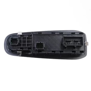 สวิตช์ควบคุมกระจกไฟฟ้า Peugeot 308 รุ่น 96788281ZD สำหรับปี 2009-2018 - Product Image 2