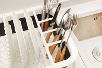 Plateau de rangement de couverts pliable à double niveau avec panier pliant pour égouttoir à vaisselle
