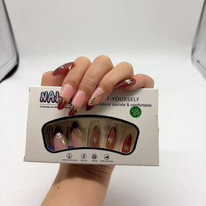 Ongles à presser en ABS <span class=keywords><strong>de</strong></span> luxe rouges pailletés style French Manucure, <span class=keywords><strong>faux</strong></span> ongles nude amande avec motifs dorés, réutilisables, 24 pièces - Product Image 4