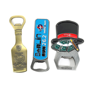 Porte-clés décapsuleur manuel portable multifonctionnel en zinc émaillé 3D moulé sous pression, écologique, avec logo personnalisé et robuste - Product Image 6