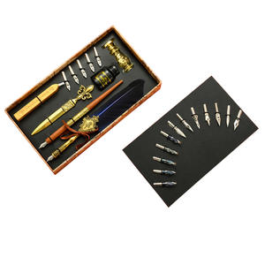 Nouveauté Stylo de calligraphie rétro Stylo plume vintage en plume Boîte cadeau avec sceau de cire pour étudiant Utilisation au bureau - Product Image 4