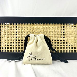 Sac biodégradable en coton biologique personnalisé avec broderie, cordon noir et logo de marque estampé à chaud – Prix compétitif - Product Image 4