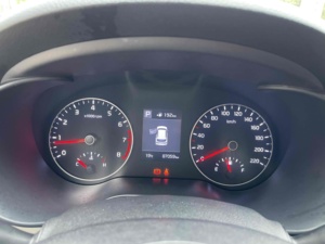 Vente en gros à prix abordable <span class=keywords><strong>KX</strong></span> CROSS 2017 1.4L at GLS Crossover compact à essence d'occasion pour l'exportation mondiale de voitures d'occasion - Product Image 5
