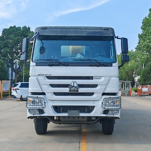 Camión Distribuidor de Asfalto FAW de 12m³ con Ancho de Pulverización de 4.5m, Camión Esparcidor de Betún Euro 2 con Quemador Riello - Product Image 5