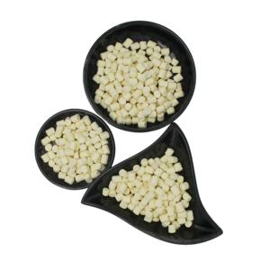 Additif en caoutchouc écologique pour semelles de pneus de course améliore les performances d'adhérence et raccourcit le temps de vulcanisation - Product Image 1