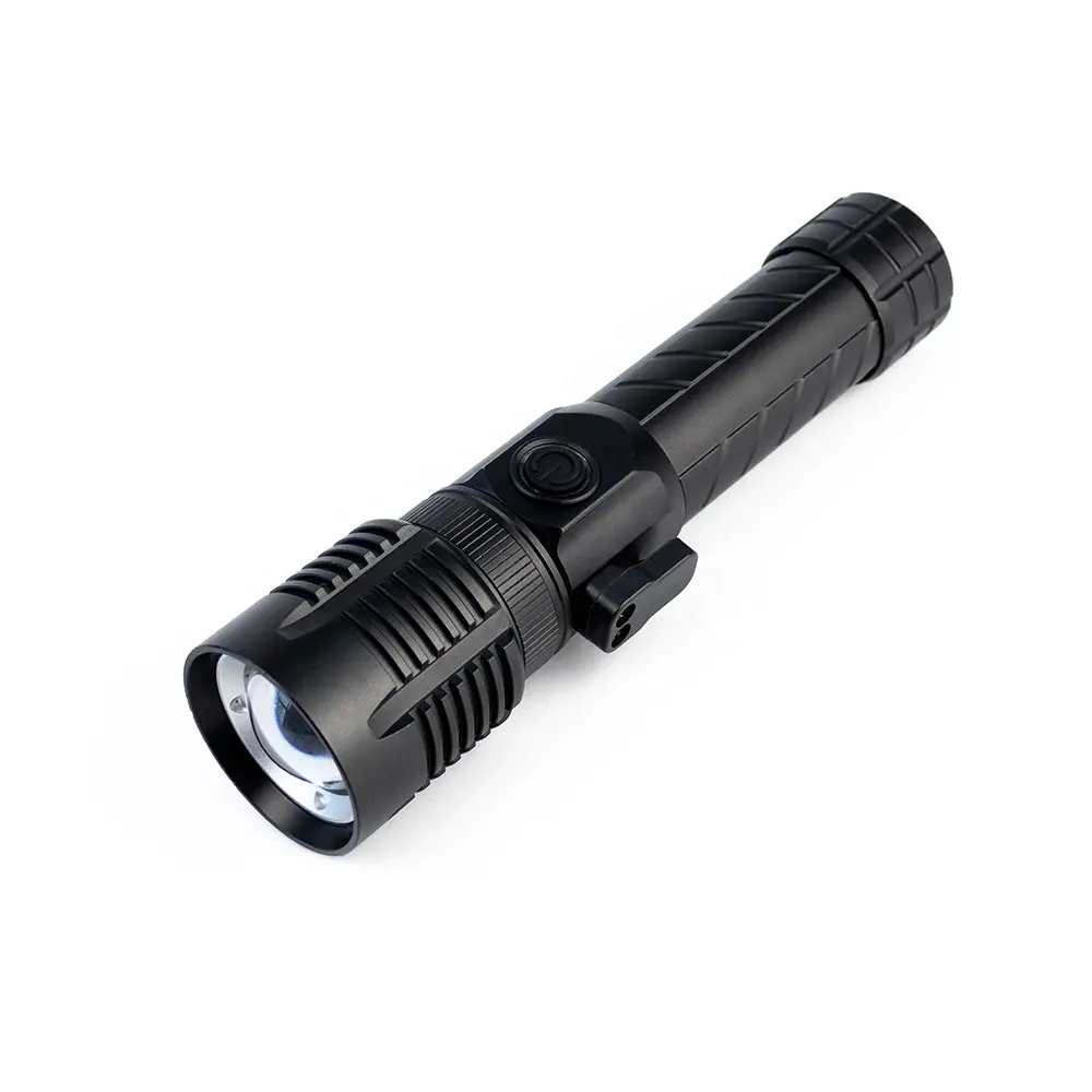 Multi-function car super power 900lm USB charging P50 LED safety hammer tactical flashlight with cutter
