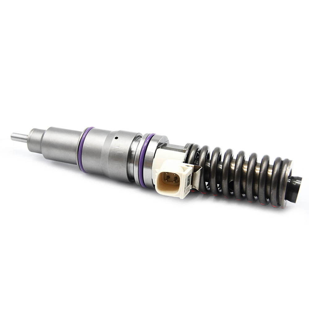 diesel fuel injector 21569191 21207143 7421207143 21582103 for VOLVO TRUCKS D11C common rail injector 21569191 BEBE4J00001