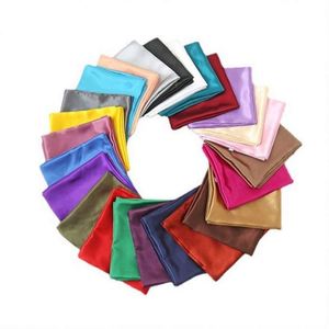 ผ้าพันคอไหมสีพื้นแฟชั่นขายส่งสำหรับฤดูใบไม้ร่วง ผ้าพันคอสี่เหลี่ยมขนาด 90 ซม. ขายดี - Product Image 2