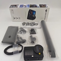 Action 6 Cámara de Acción Todo en Uno de Vanguardia con Apertura Variable, Videocámara 4K Portátil para Vlogs, Resistente al Agua IPX8, Gran Angular de 155°, MicroSD