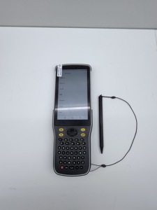 ราคาโรงงาน 1520 ช่องสัญญาณ Gnss Rtk QIANXUN Q700 อุปกรณ์สำรวจแบบ IMU Tilt พร้อมวิทยุ 2w IP67 -30~65 - Product Image 4