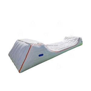 Rampe de skateboard gonflable et portable personnalisée, première de son genre, rampes d'évolution, lieu de skateboard, terrain d'entraînement - Product Image 3