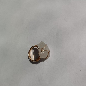En stock local : Bague en cristal blanc, quartz naturel, forme octogonale peinte, personnage de film TV, Sept péchés capitaux, pierre de guérison, mode - Product Image 3