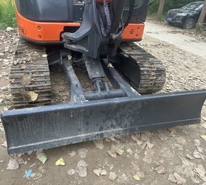 รถขุดไฮดรอลิก Hitachi 50U 30U 55 ขนาดเล็ก 5 ตัน ออกแบบให้มีรัศมีการเคลื่อนที่แคบ เหมาะสำหรับการทำงานในพื้นที่จำกัด - Product Image 5