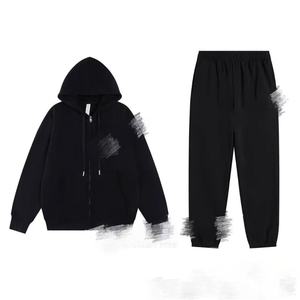 Set Hoodie dan Celana Olahraga Pria Katun Berkualitas Tinggi - Model Pullover, Wajib Dimiliki untuk Streetwear & Pakaian Aktif - Product Image 4