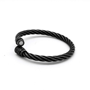 Yunnique – Bracelet en fil torsadé en acier inoxydable, fermoir magnétique rétro, design rétro, pour hommes et femmes, bijoux, cadeau - Product Image 3
