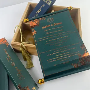 Nicroカスタマイズ可能なユニークなボックスタッセルパッキング手作りペーパークラフト金箔スタンピングペーパースクロール結婚式の招待状