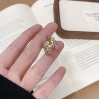 Orecchini a cerchio pendenti in oro giallo 18 carati con diamanti da laboratorio Hidden Galaxy Sparkle, orecchini a lobo, orecchini raffinati, orecchini alla moda