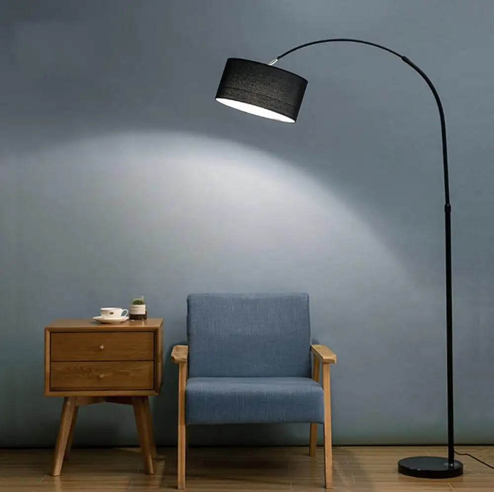 Ayarlanabilir kutup oturma odası moda dekoratif uzaktan asılı ışık uzun boylu ayakta modern LED olan mermer tabanlı Arc zemin lambası