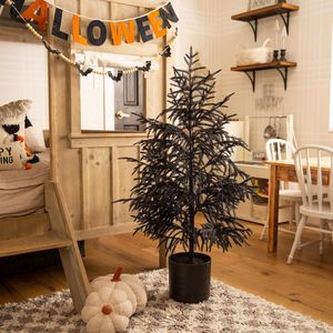 Arbre de Noël artificiel d'Halloween de 48 pouces de haute qualité et écologique Real Touch Black Norfolk Pine PE Material for Halloween - Product Image 3