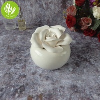 Ensemble de cadeau de diffuseur en pierre d'arome de fleur en céramique faite à la main pour des bougies et des accessoires de parfum