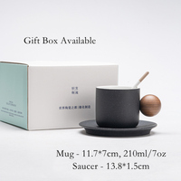 사용자 정의 현대 귀여운 7oz 나무 손잡이 세라믹 블루 레드 블랙 커피 컵 접시 로고 선물 상자