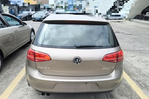 <span class=keywords><strong>Volkswagen</strong></span> <span class=keywords><strong>Golf</strong></span> <span class=keywords><strong>6</strong></span> 2015 Usado, Hatchback de <span class=keywords><strong>Segunda</strong></span> <span class=keywords><strong>Mano</strong></span> en Buenas Condiciones para Exportación - Product Image 5