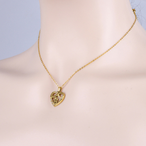 Collar con colgante de corazón chapado en oro 304 316 con circonita cúbica, cadena de aleación romántica para uso diario, regalo de joyería unisex. - Product Image 3