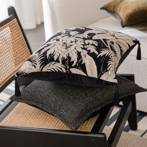 Almohadas de sofá ecológicas tejidas de estilo francés Vintage con cojines decorativos de borlas de lujo para la decoración del hogar de la sala de estar - Product Image 3
