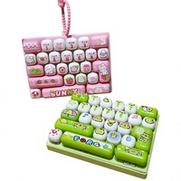 Porte-clés clavier mignon en forme de pain, dessin animé petit-déjeuner, 26 touches, cadeau anti-stress, pendentif pour sac à dos d'étudiant, breloques de sac