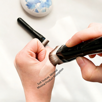 Pinceau de maquillage pour fond de teint de haute qualité, pinceau plat pour fond de teint, pour un maquillage liquide et crème professionnel sans dégradé, studio de beauté