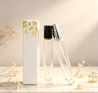 Mini flacons pulvérisateurs de parfum en verre transparent de 10 ml, cylindriques, vides, givrés, avec bouchon original en hêtre/noyer