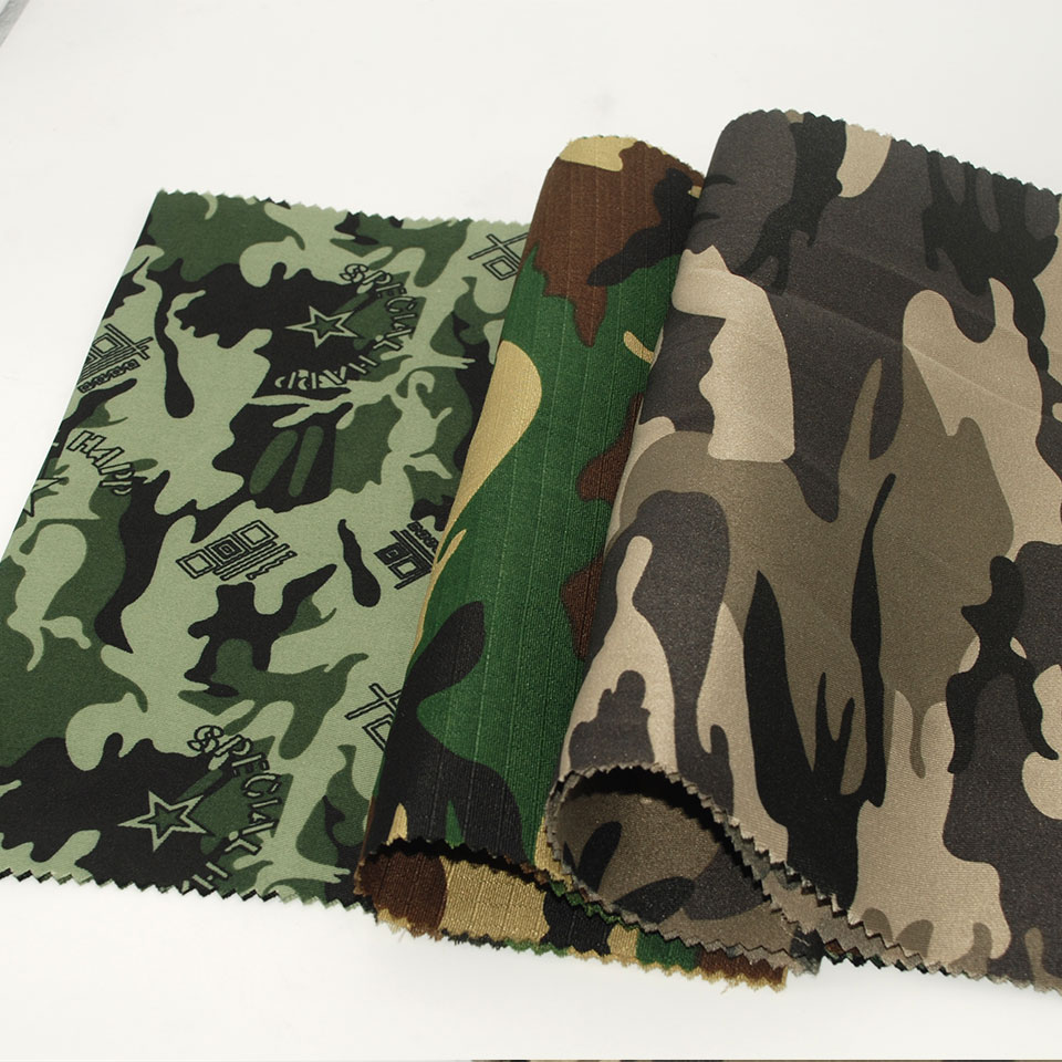 Экспорт, Италия, Малайзия, ткань TC 65% полиэстер, 35% хлопок, саржевая ткань с принтом для камуфляжного костюма