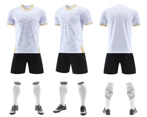 Kit Personalizzato di <span class=keywords><strong>Maglie</strong></span> <span class=keywords><strong>da</strong></span> <span class=keywords><strong>Calcio</strong></span> ad Asciugatura Rapida, Divisa <span class=keywords><strong>da</strong></span> Allenamento per Squadre 7v7, Uniformi <span class=keywords><strong>da</strong></span> <span class=keywords><strong>Calcio</strong></span> Nero e Oro - Product Image 6