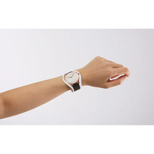 Pulseras holográficas doradas y plateadas [AnyWristband] con opciones de cupón, tipo reloj, pulseras YUPO - Product Image 5