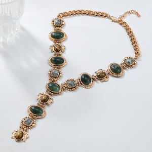 2024 Vintage Style Faux pierre naturelle chandail chaîne collier avec élégant Accent résine déclaration colliers bijoux <span class=keywords><strong>pour</strong></span> femmes - Product Image 5