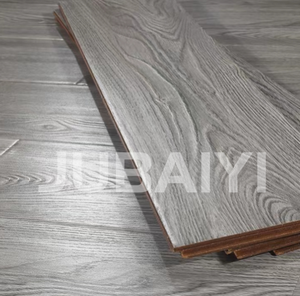 <span class=keywords><strong>Suelo</strong></span> de madera de alta <span class=keywords><strong>calidad</strong></span> AC4 de diseño moderno <span class=keywords><strong>Suelo</strong></span> <span class=keywords><strong>laminado</strong></span> impermeable HDF ultra alto brillo resistente al desgaste - Product Image 2