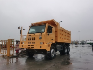 HOWO 6x4 Mining 371HP Benne Charge Utile 70T Hors Route Heavy Duty <span class=keywords><strong>Dumper</strong></span> Camion Minier À Vendre - Product Image 2