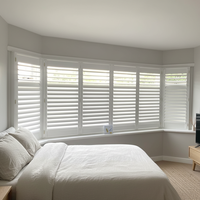 Fabricant de premier plan, stores vénitiens modernes en PVC imitation bois, à hauteur complète, avec tiges de réglage, pour l'extérieur et le salon
